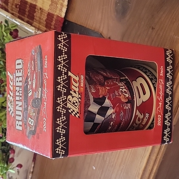 2002 Dale Earnhardt Jr Bud Nascar Stein Run in the Red. New - Picture 7 of 10